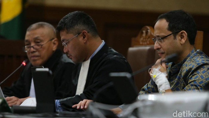 Kondisi Kesehatan Membaik, Nadiem Hadir di Persidangan dan Dapat Penangguhan Tahanan