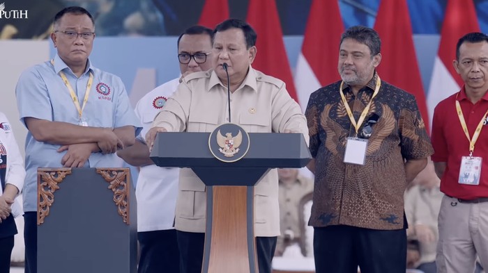 Prabowo dan Pramono Tampil Akrab di May Day, Pesan Persatuan Jadi Sorotan