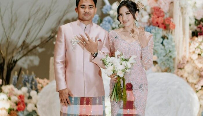 Asnawi Mangkualam dan Yuriska Patricia Gelar Lamaran Bernuansa Pink