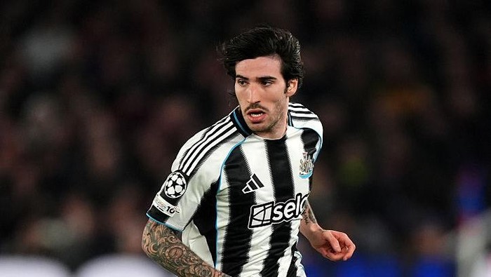 Tottenham Tak Main-main di Bursa Transfer