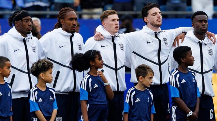 Rio Ferdinand Kesal dengan Narasi Negatif yang Terus Mengiringi Timnas Inggris