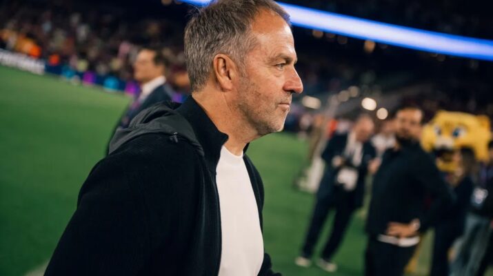 Hansi Flick Puji Kehebatan Luis Enrique Jelang Duel Panas PSG Kontra Barcelona